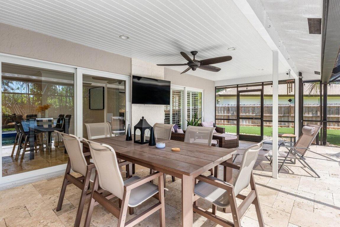 21786 Banyanwood Road