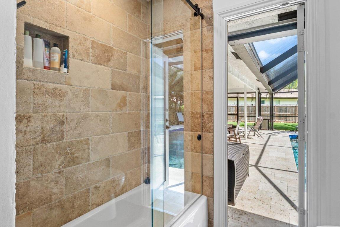 21786 Banyanwood Road