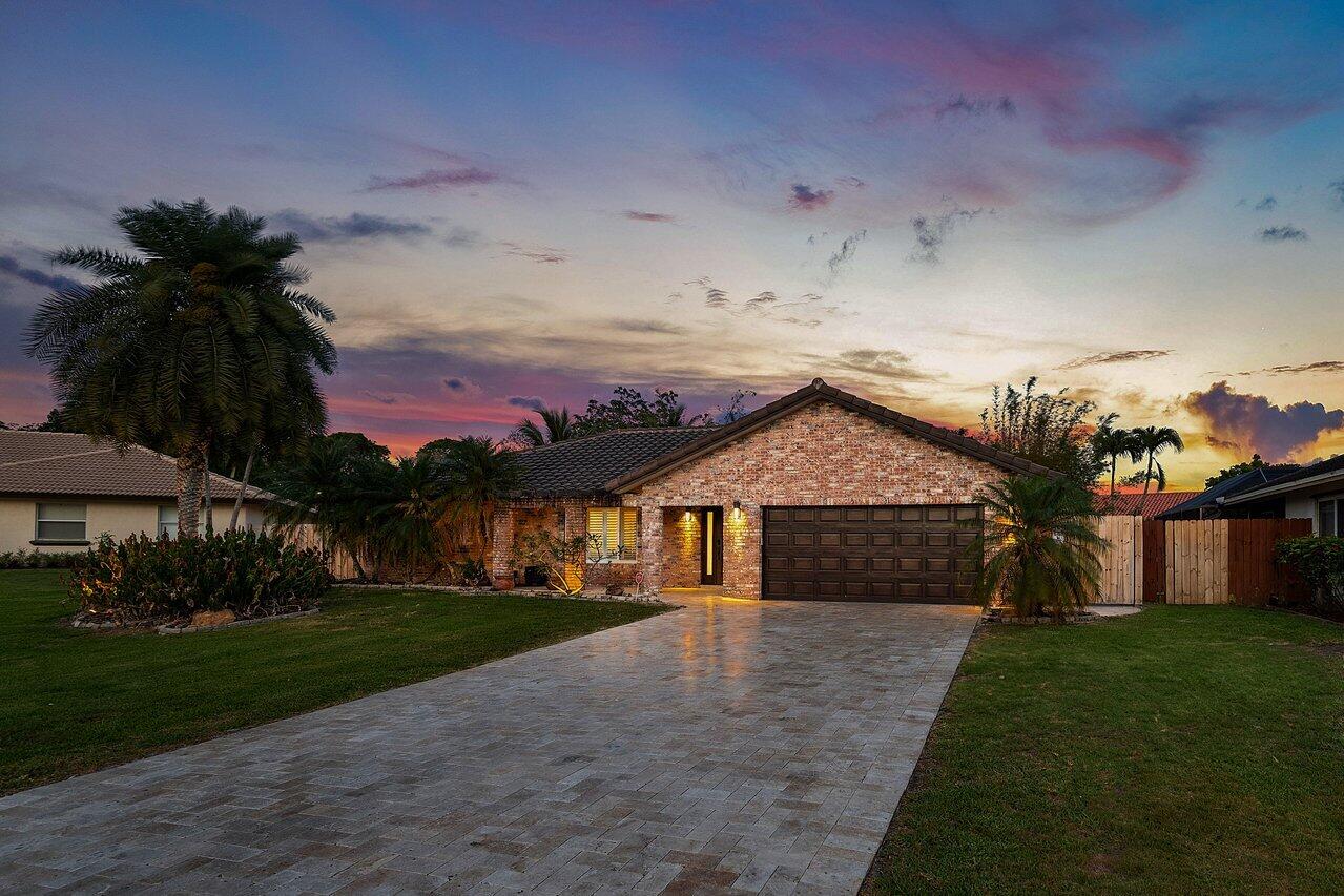 21786 Banyanwood Road