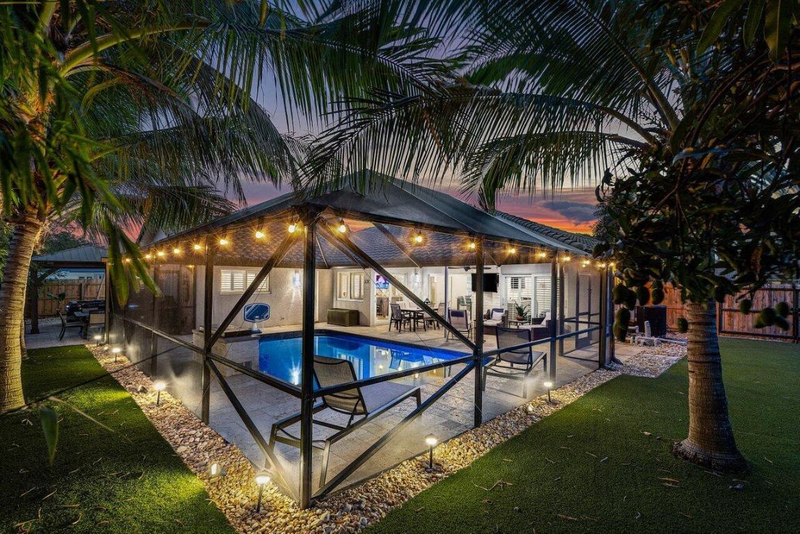 21786 Banyanwood Road