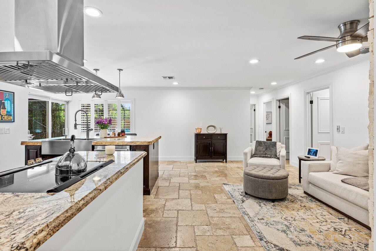 21786 Banyanwood Road