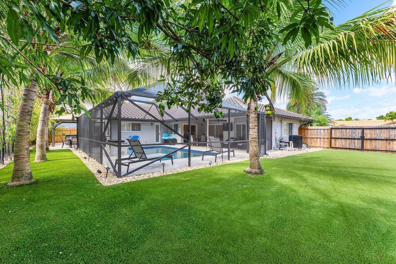 21786 Banyanwood Road