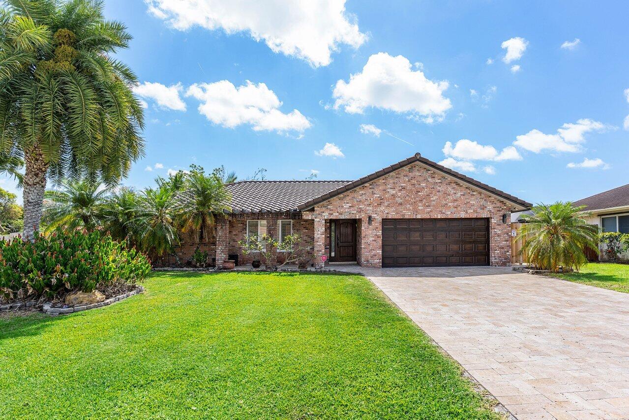 21786 Banyanwood Road