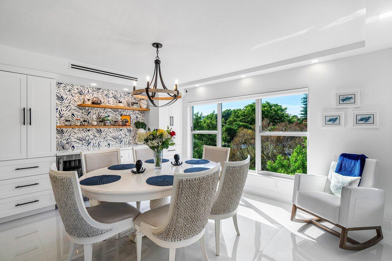 875 E Camino Real 3e