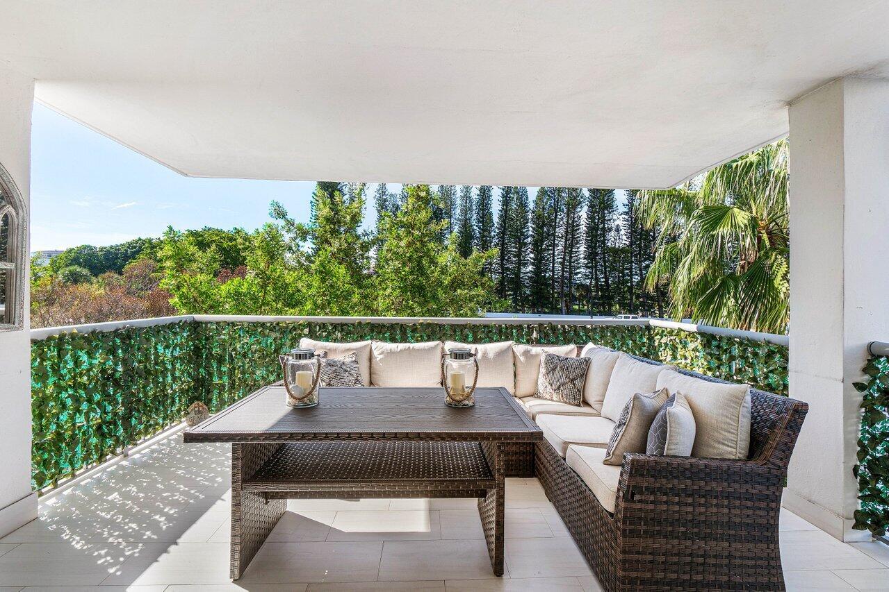 875 E Camino Real 3e