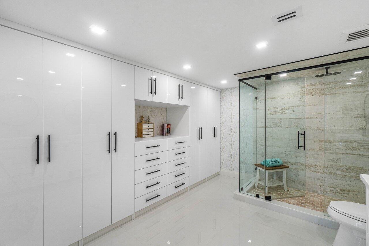 875 E Camino Real 3e