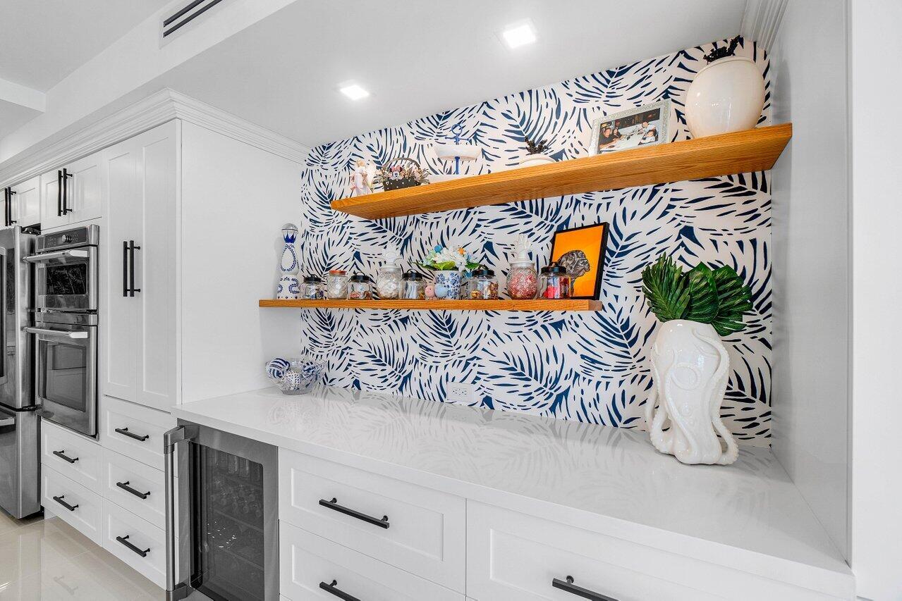 875 E Camino Real 3e