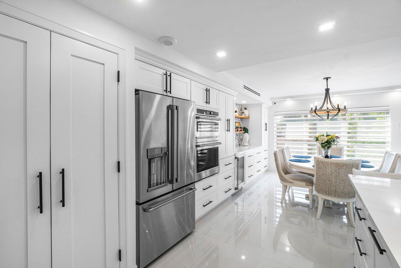 875 E Camino Real 3e