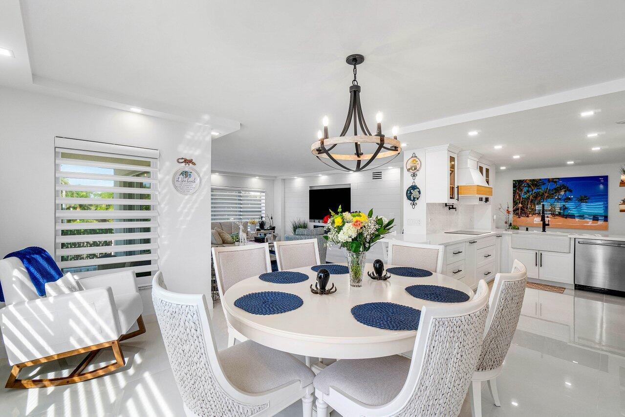 875 E Camino Real 3e