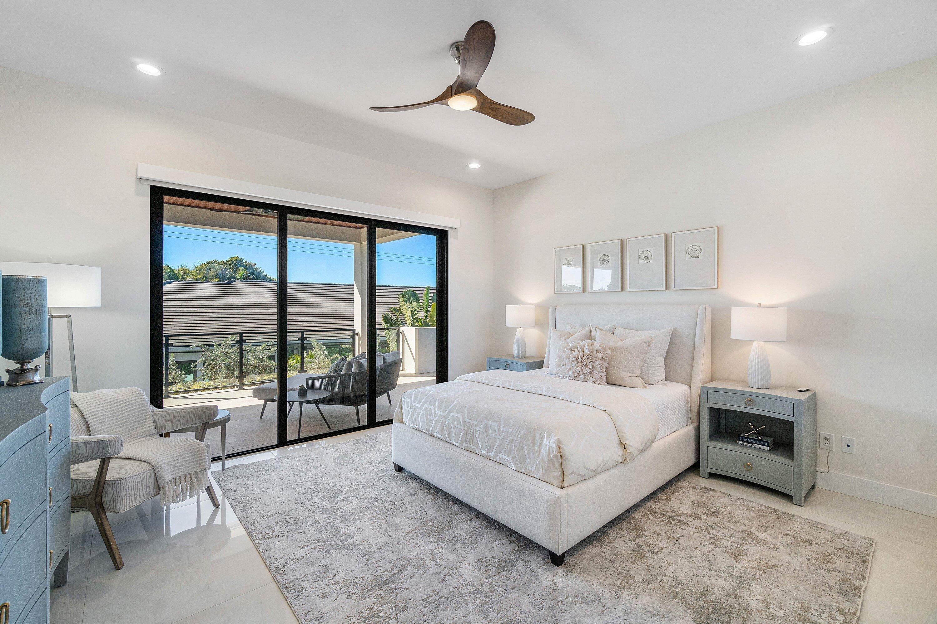 450 NE 10th Street