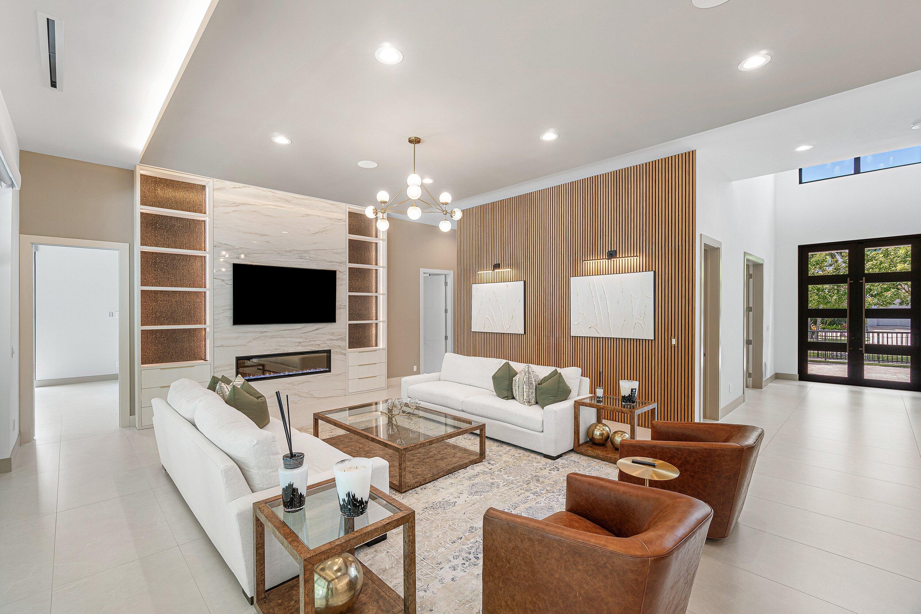 499 NE 4th Street