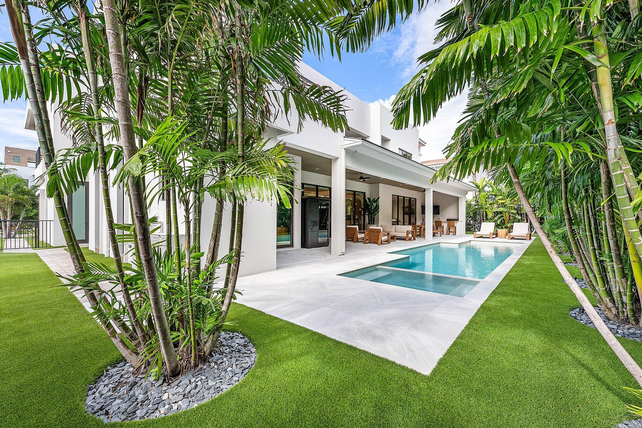 499 NE 4th Street
