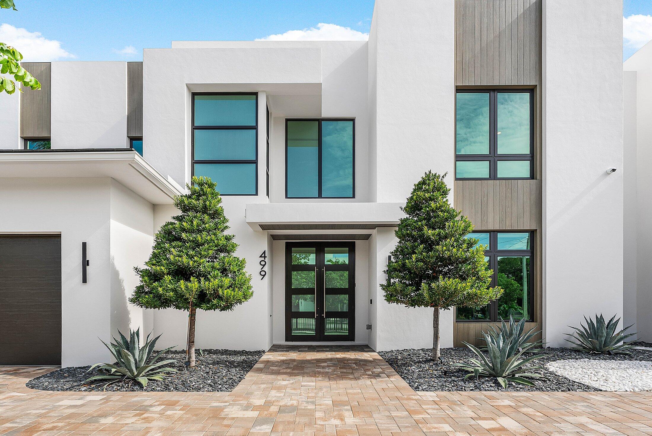 499 NE 4th Street