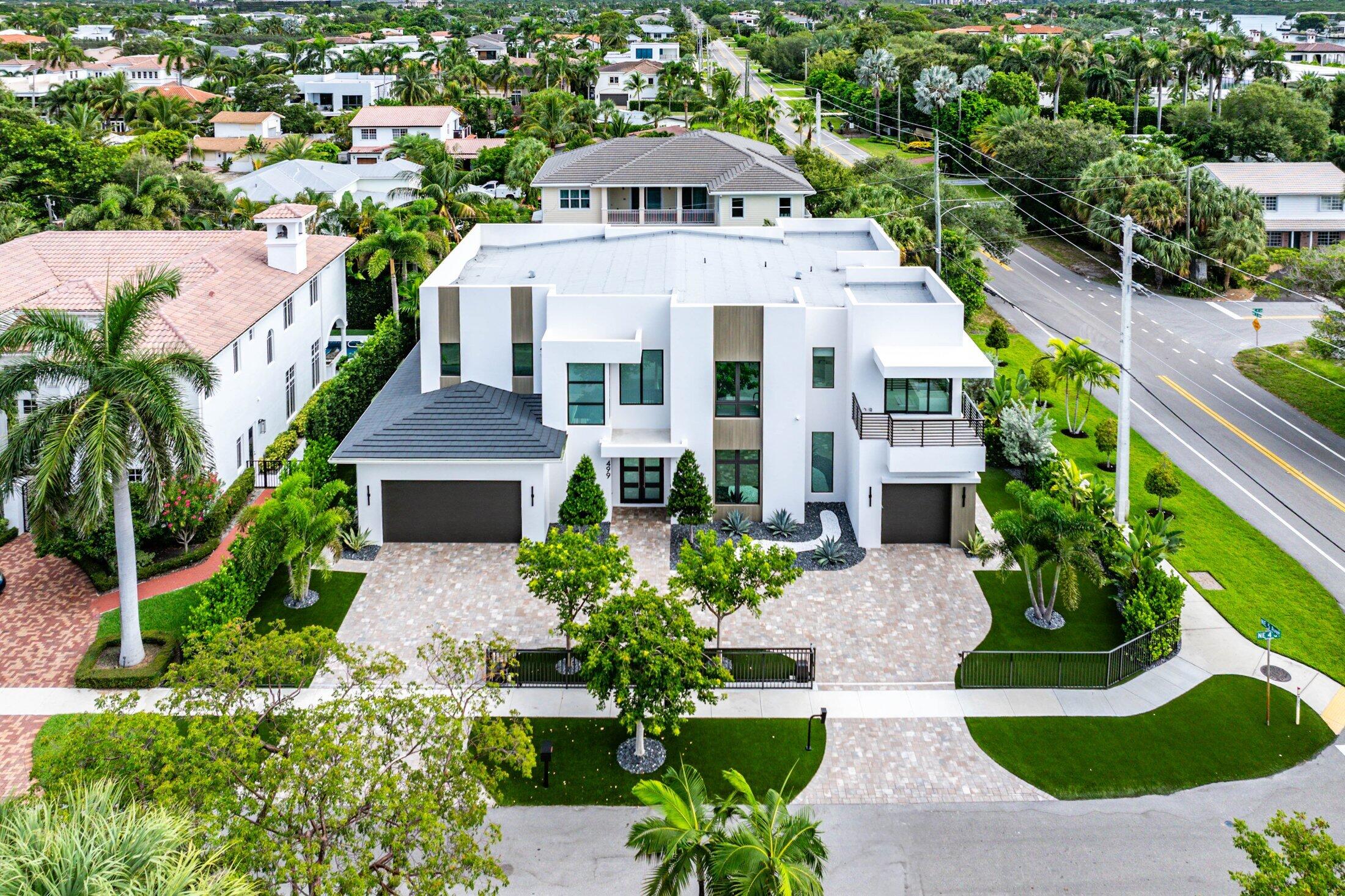 499 NE 4th Street