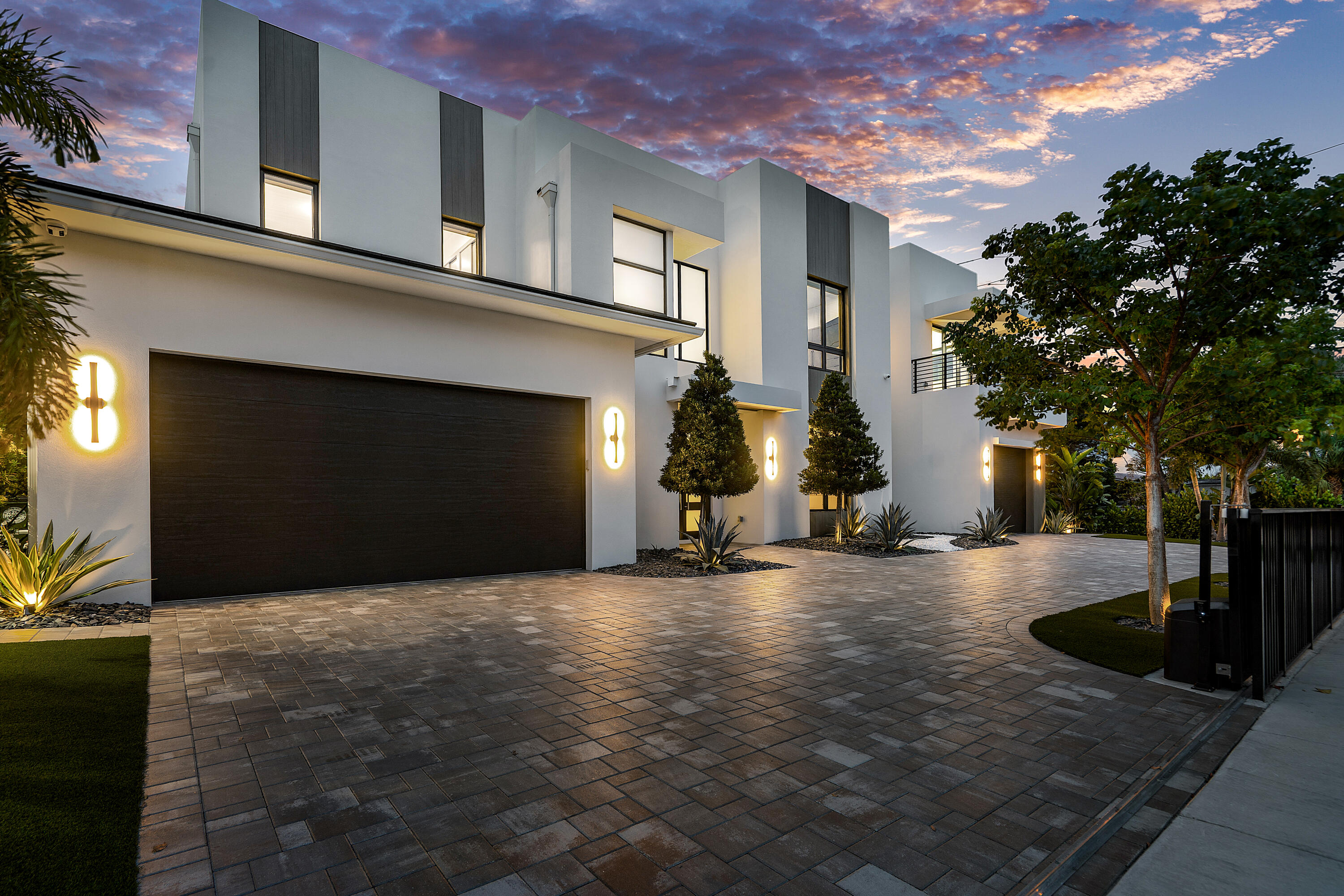 499 NE 4th Street
