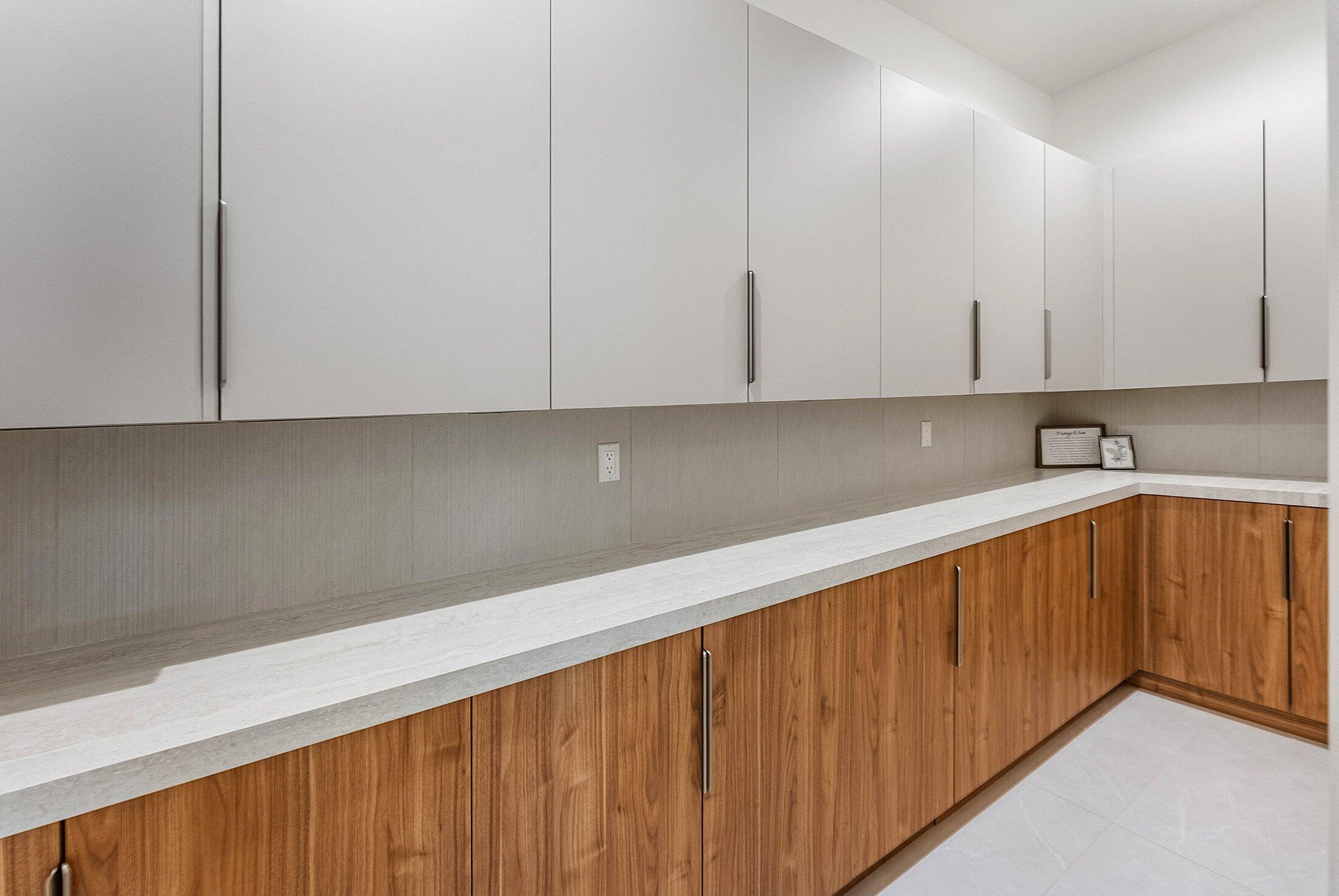 499 NE 4th Street