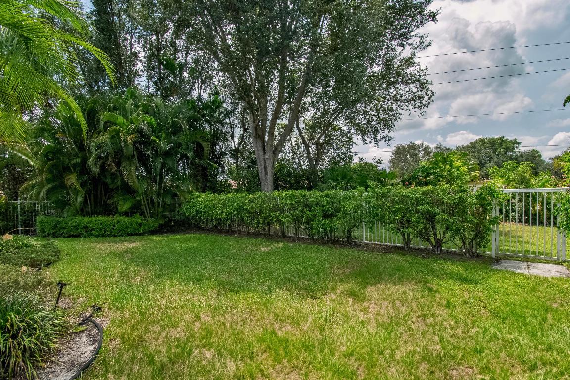 7837 Villa D Este Way