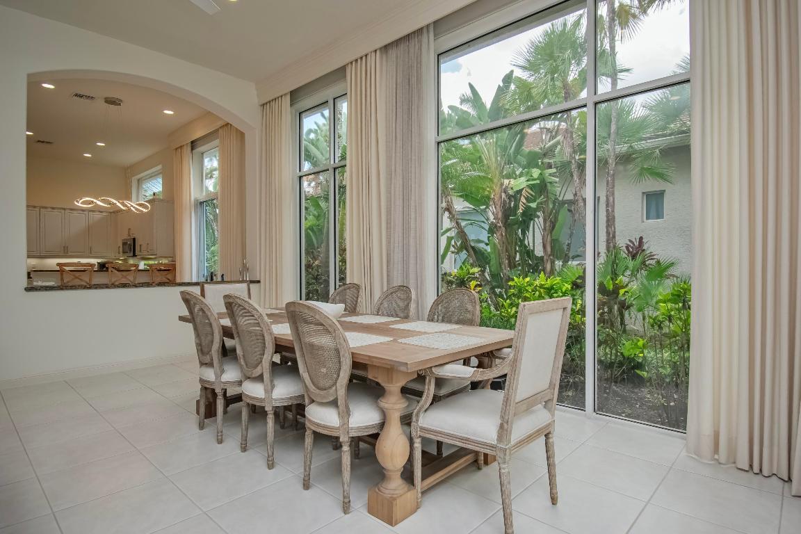 7837 Villa D Este Way