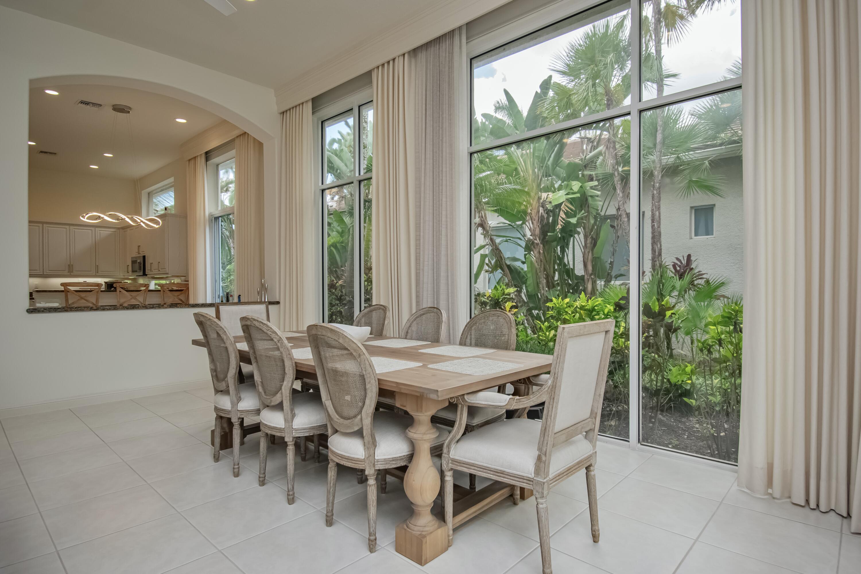 7837 Villa D Este Way