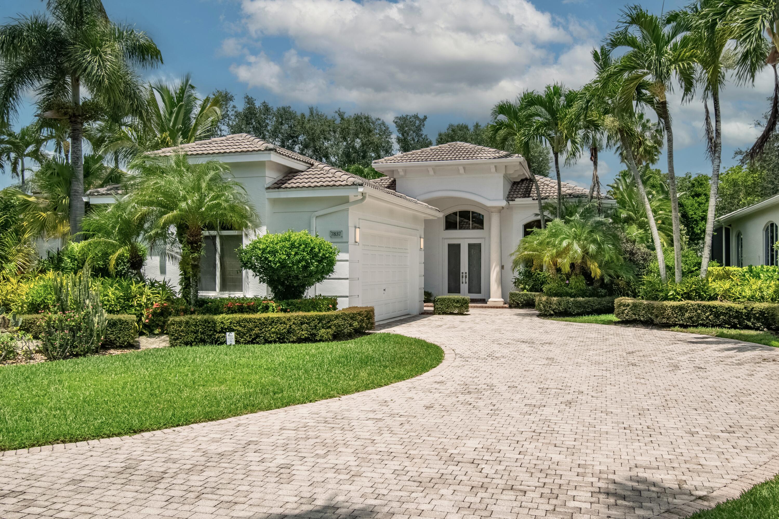 7837 Villa D Este Way
