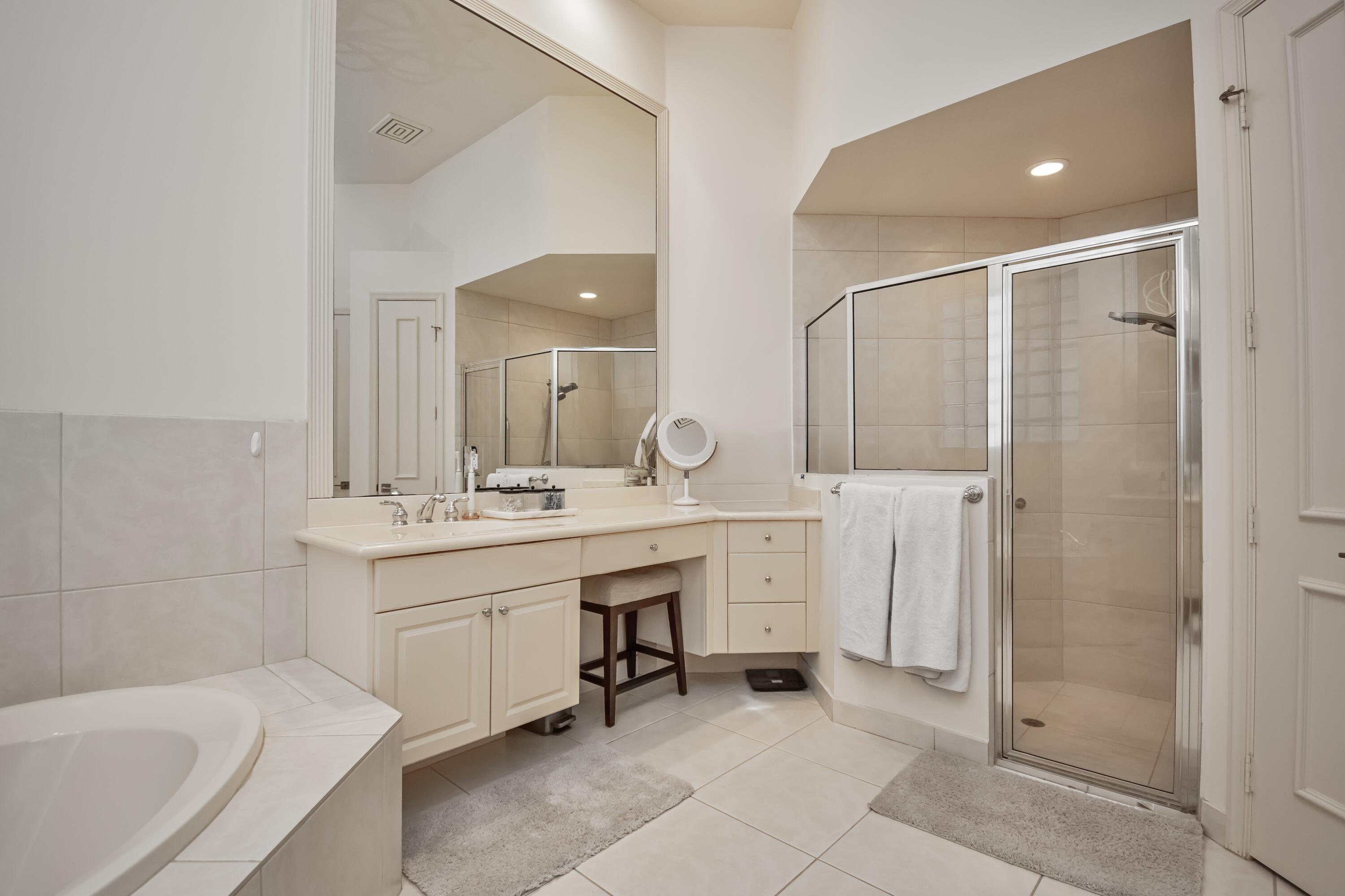 7837 Villa D Este Way