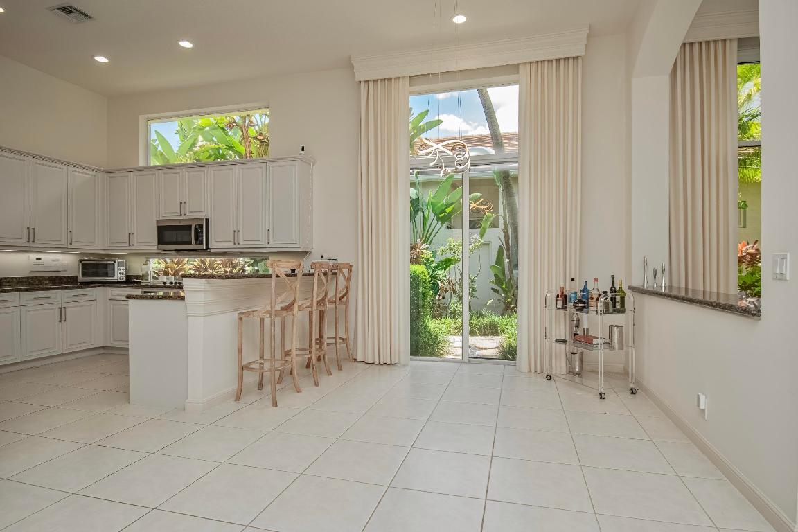 7837 Villa D Este Way