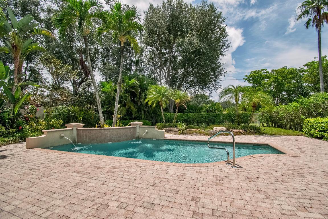 7837 Villa D Este Way