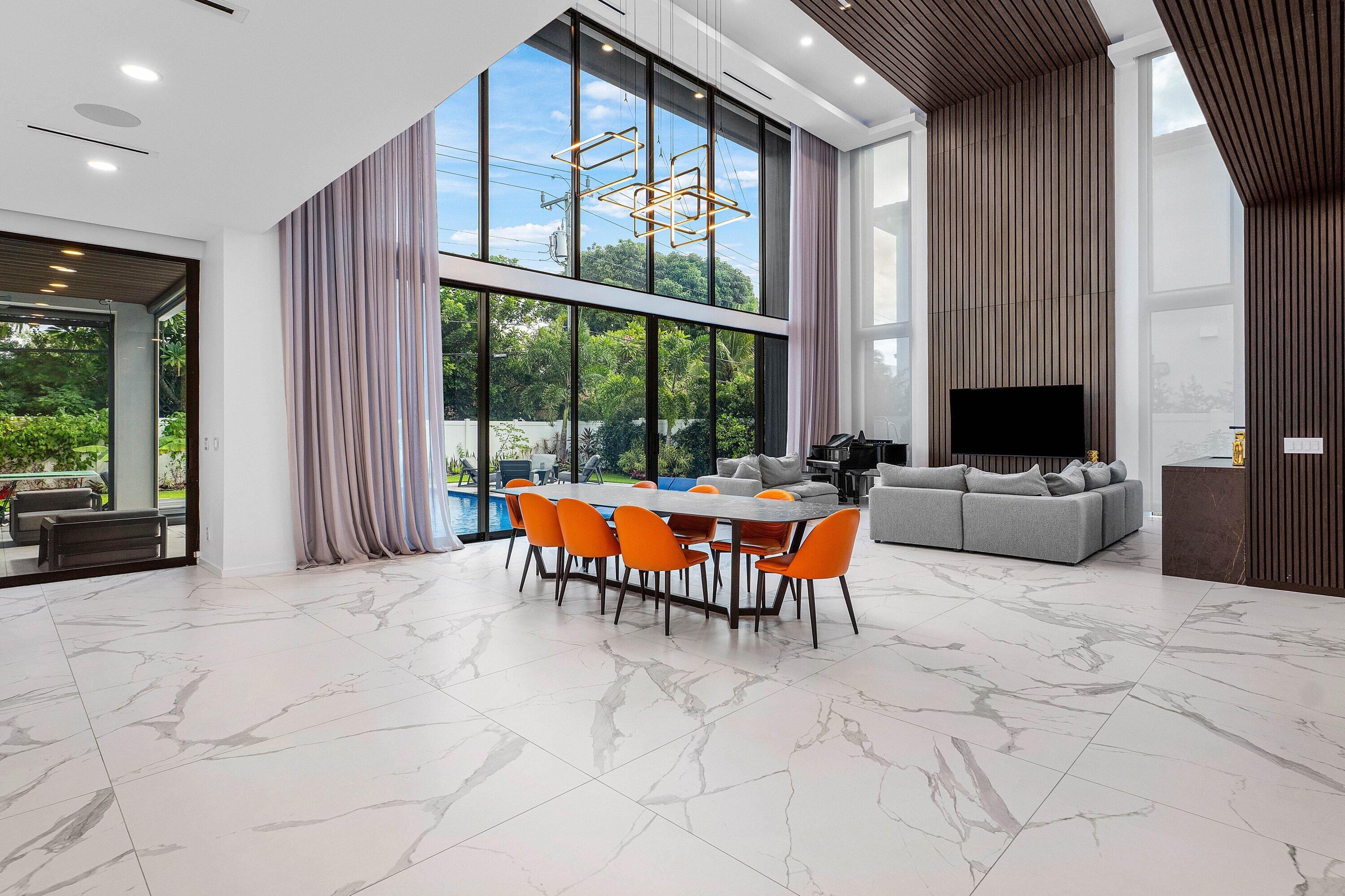 245 NE 6th Court