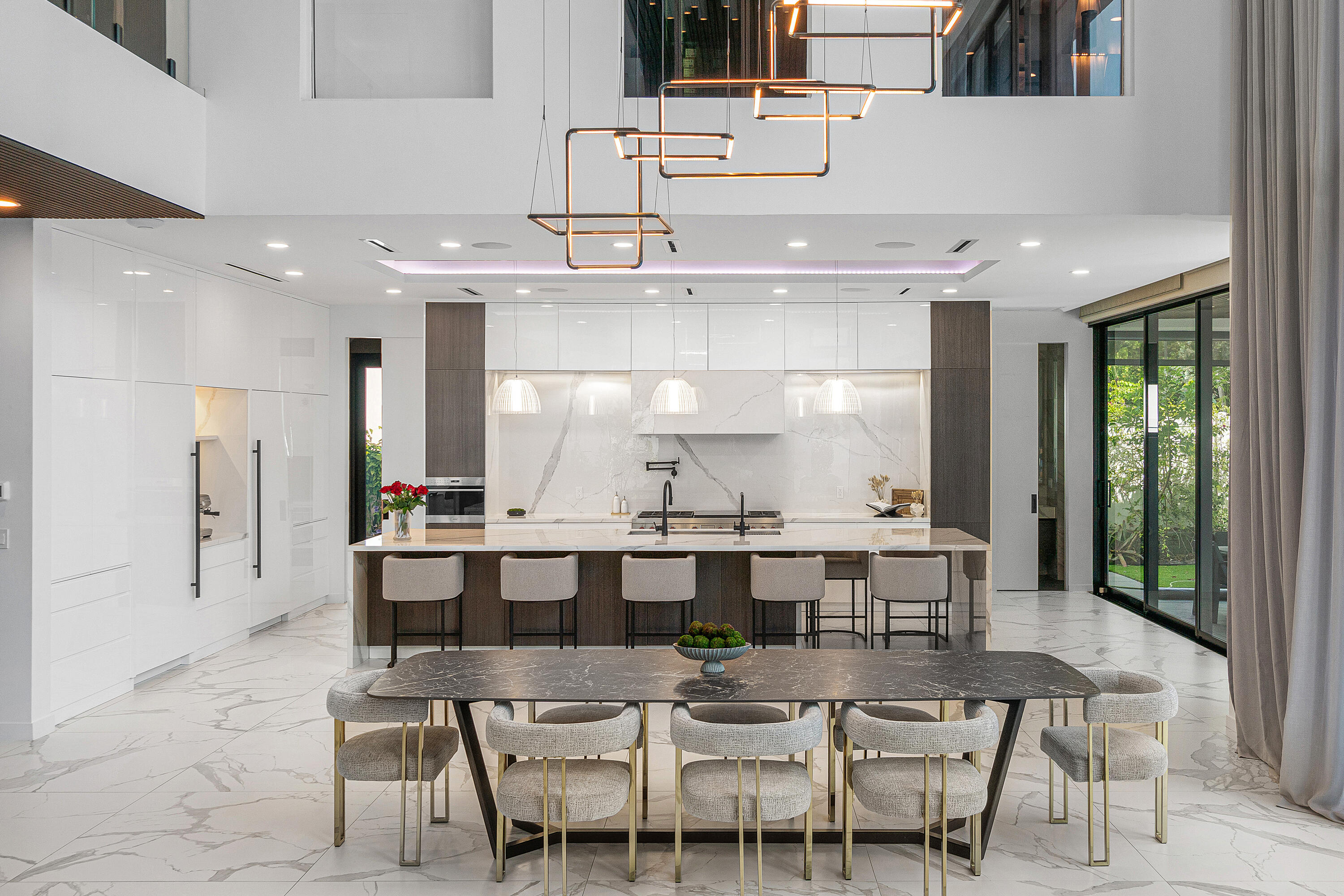 245 NE 6th Court