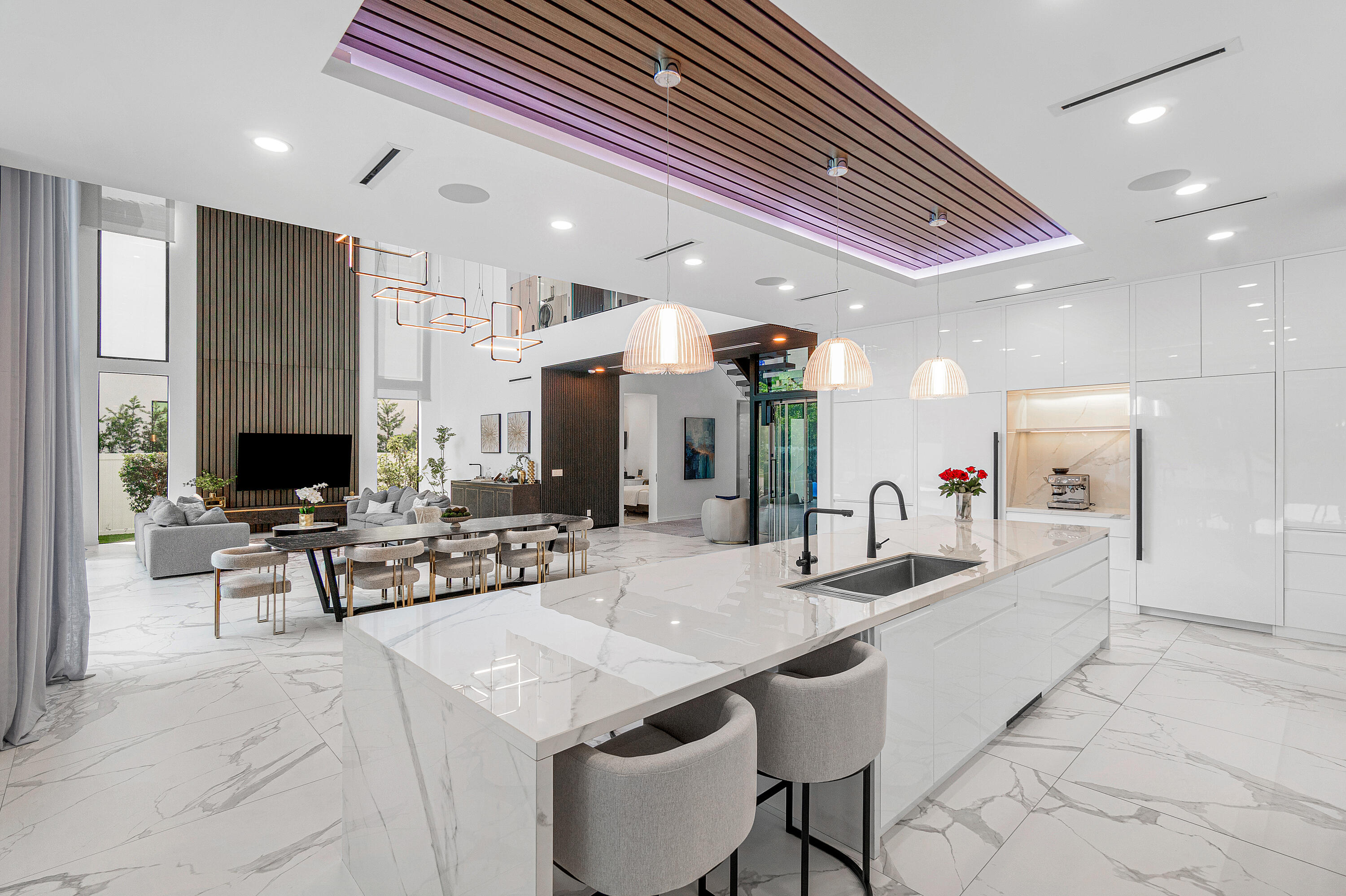 245 NE 6th Court