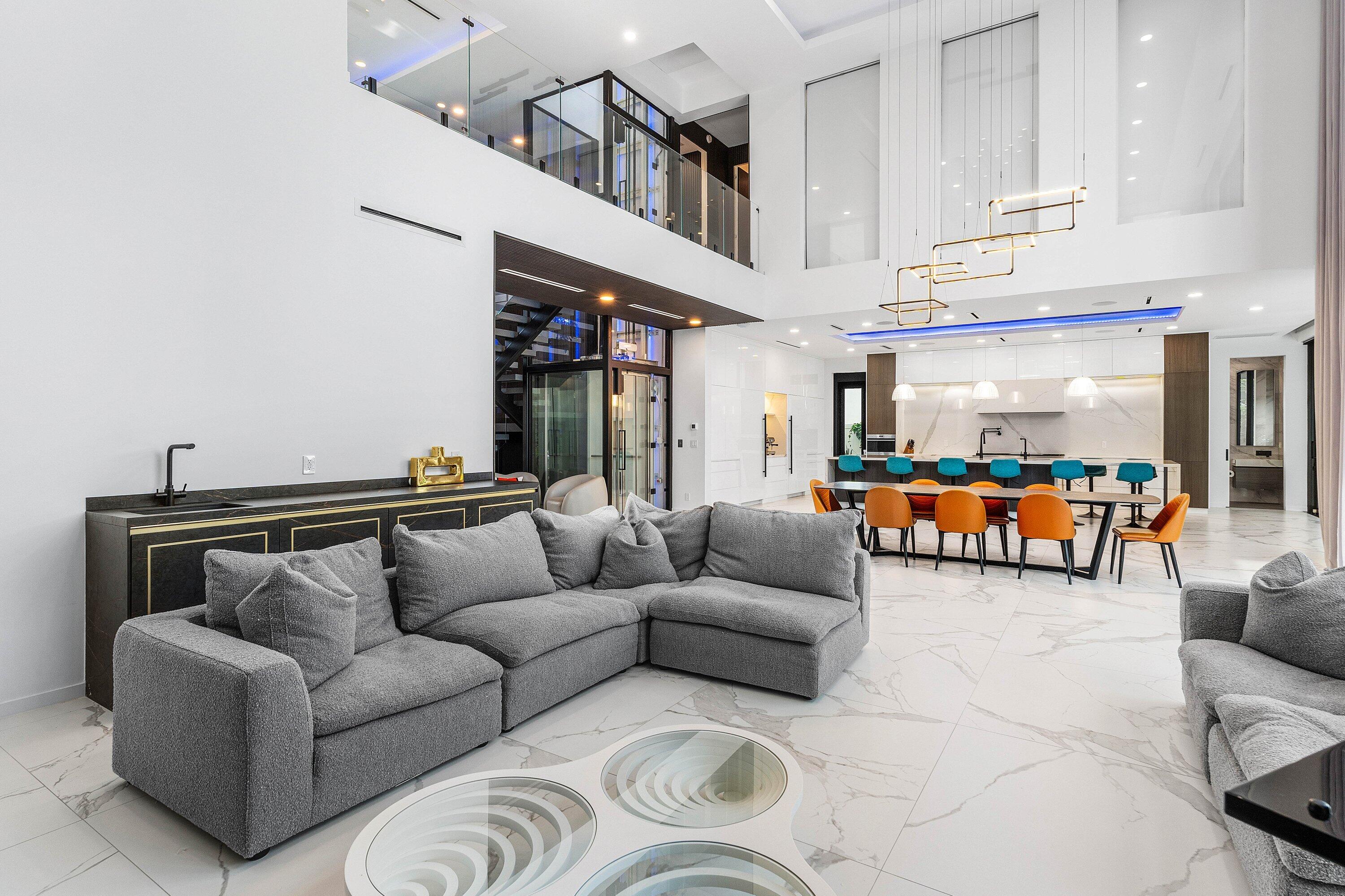 245 NE 6th Court
