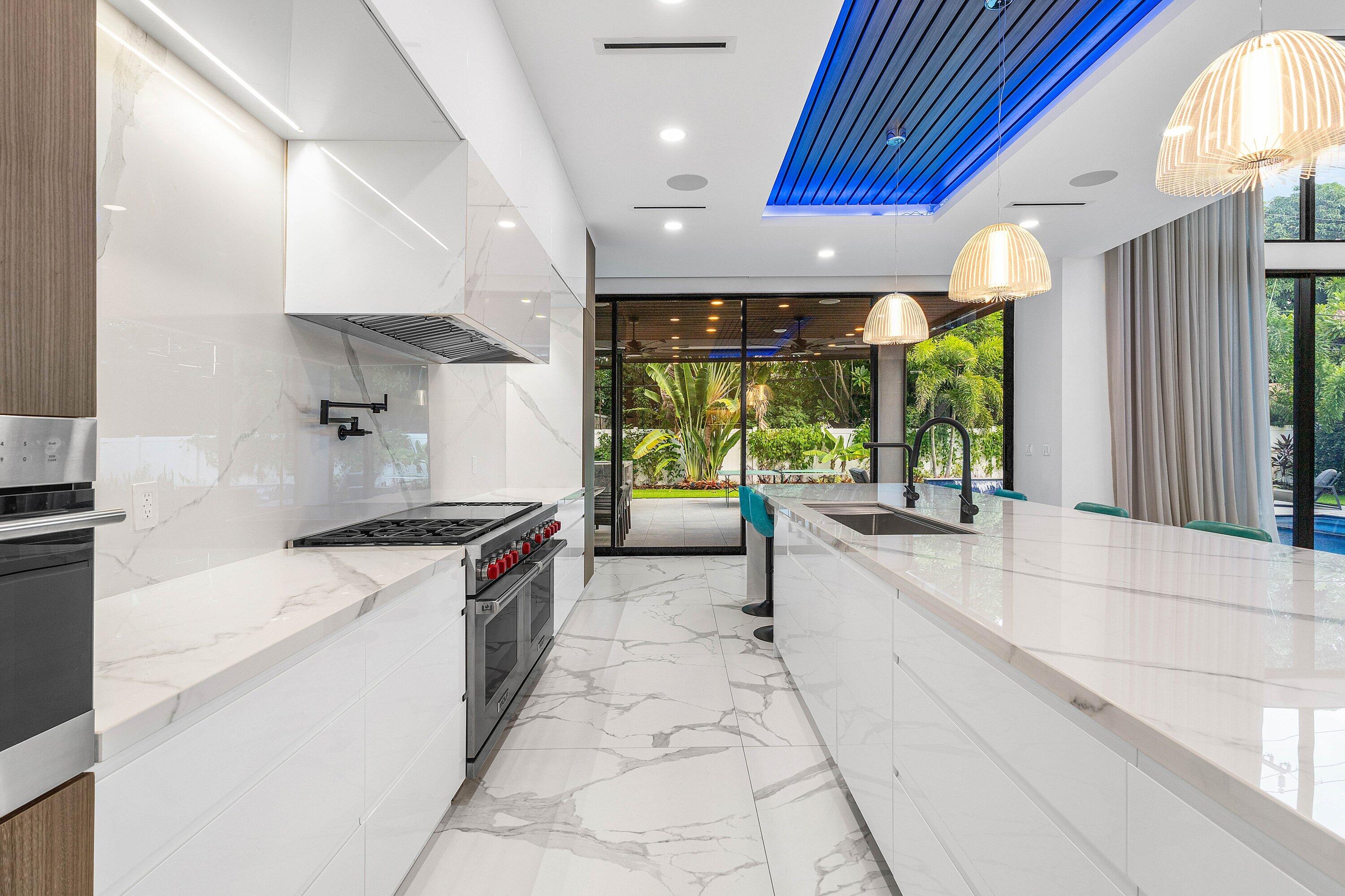 245 NE 6th Court