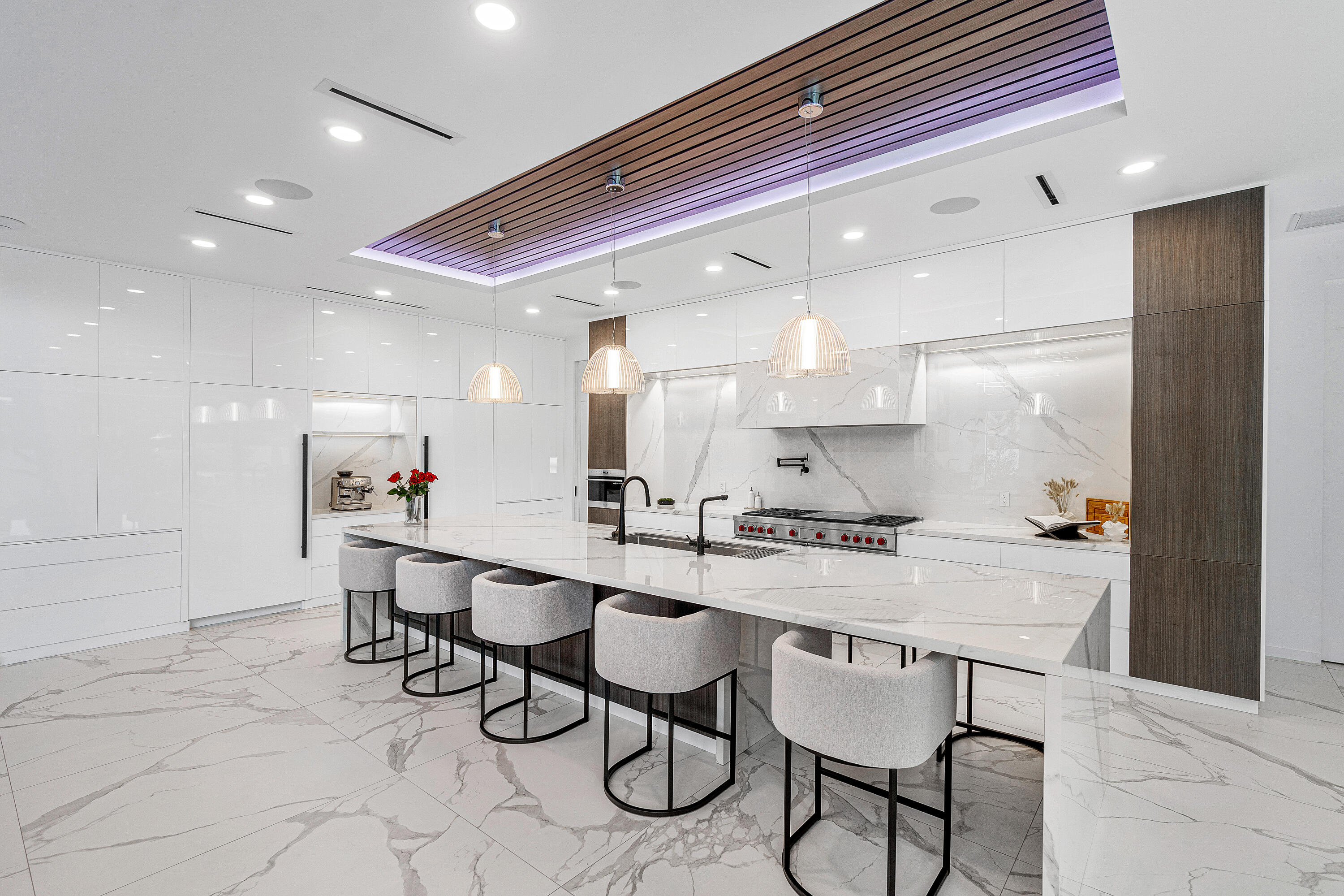 245 NE 6th Court