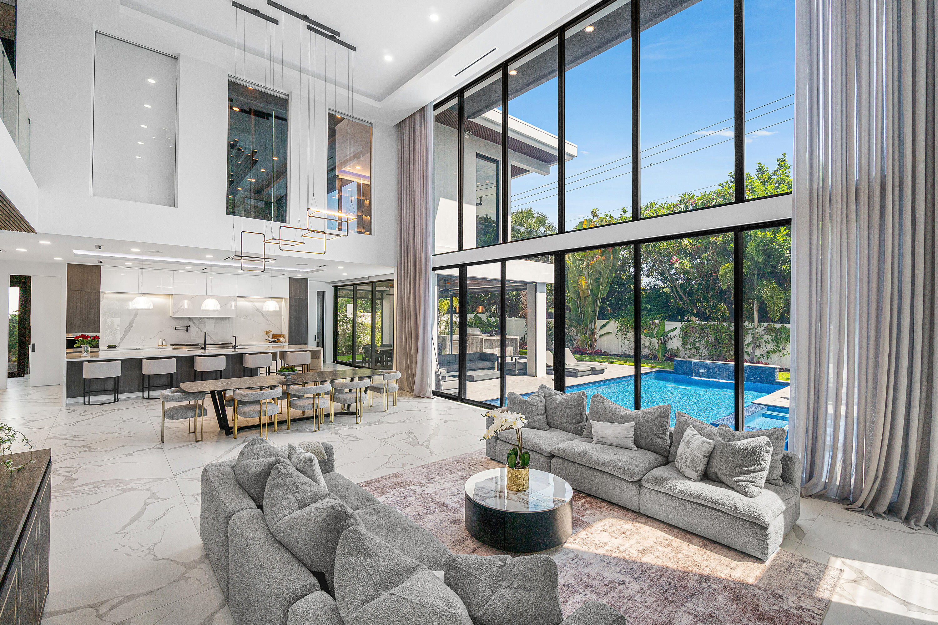 245 NE 6th Court