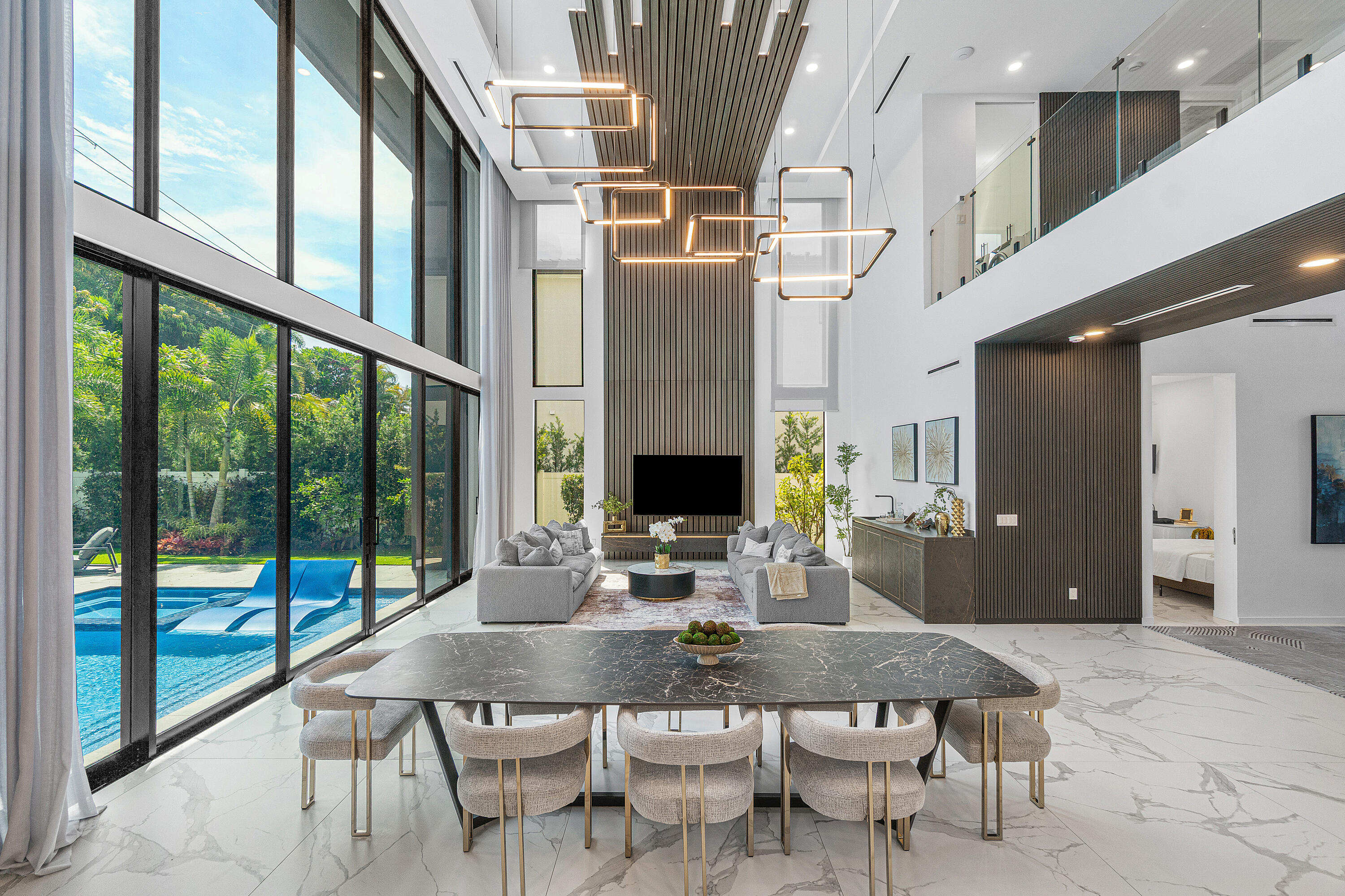 245 NE 6th Court