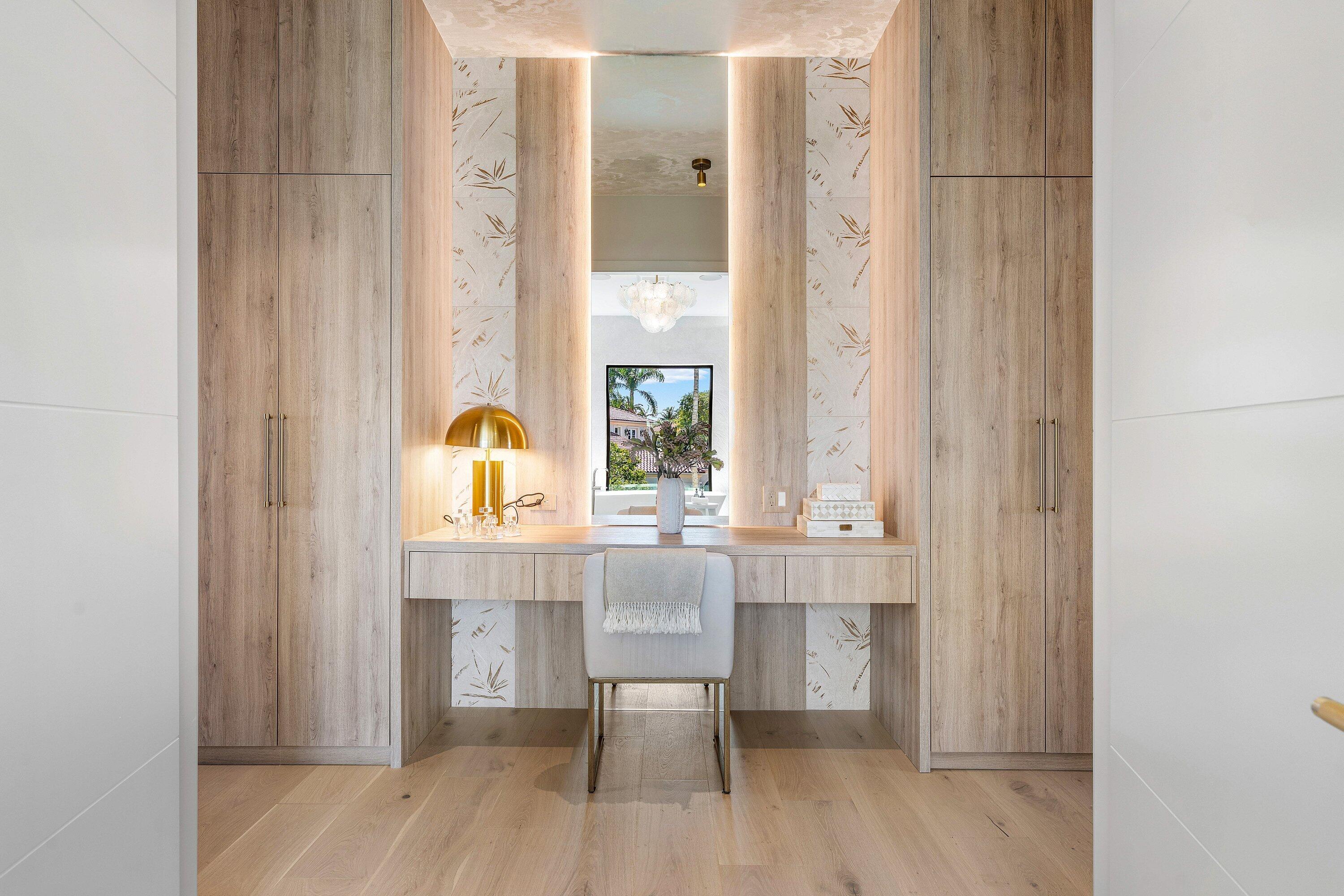 1831 Sabal Palm Drive