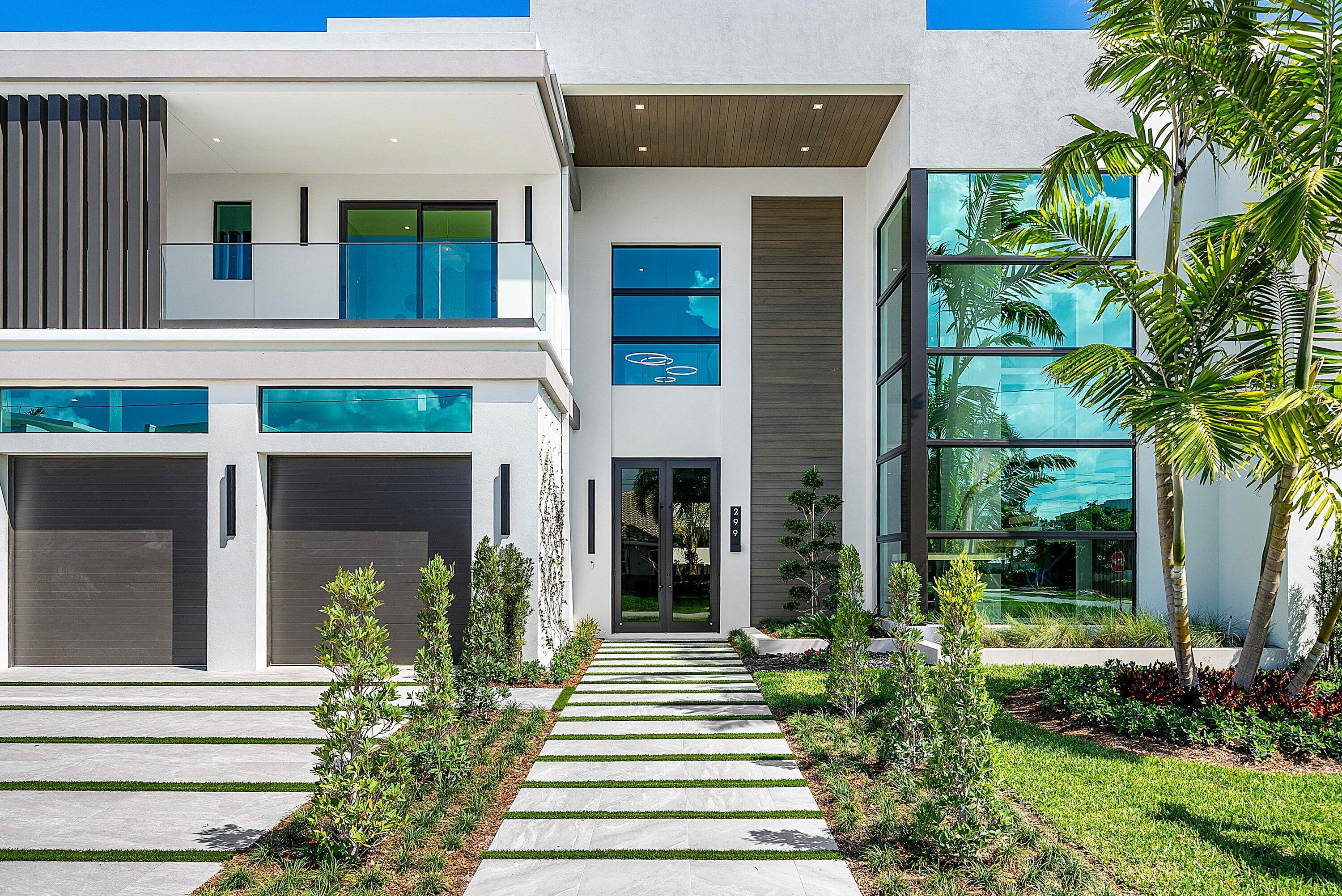 299 NE 7th Street