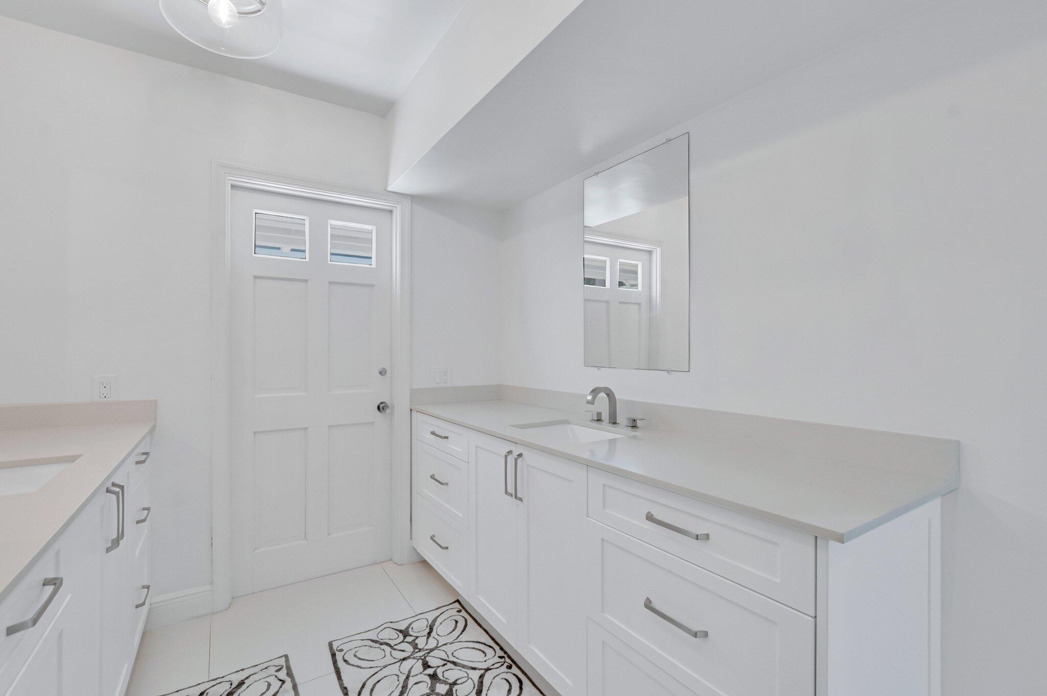 800 SW 17th Street