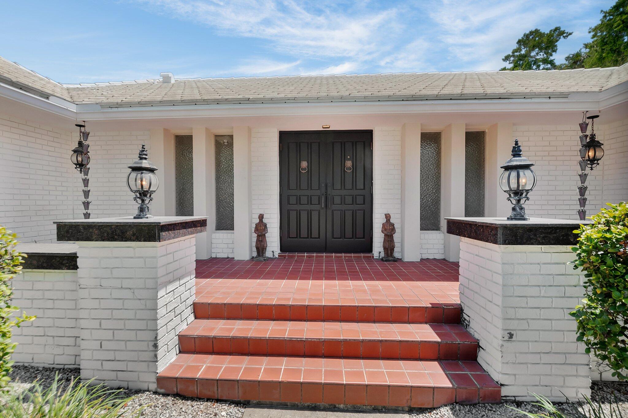 800 SW 17th Street