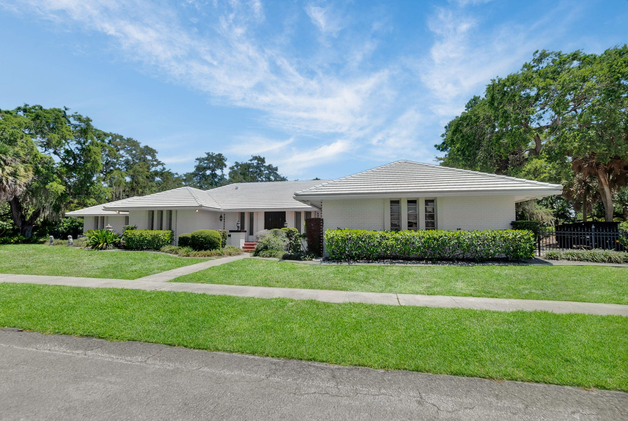 800 SW 17th Street