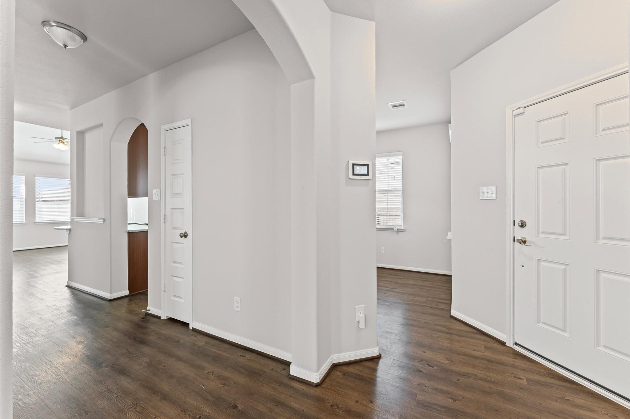 15207 Lake Erie Drive