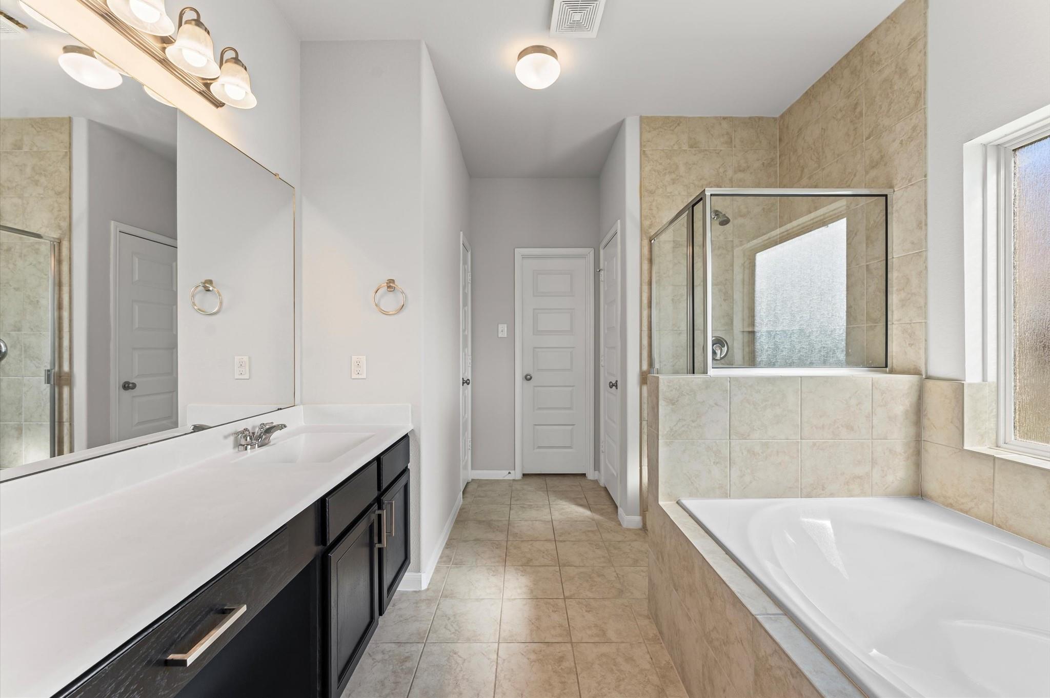 15207 Lake Erie Drive