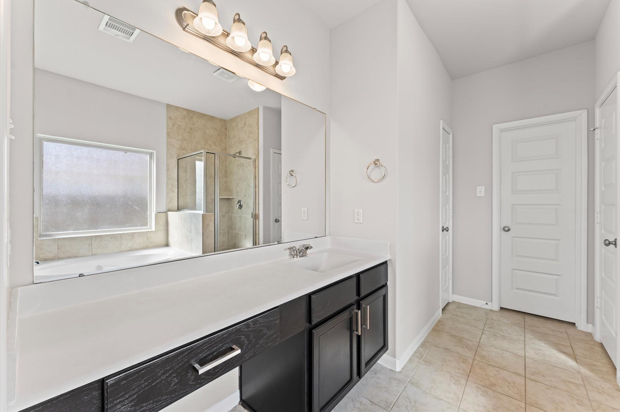 15207 Lake Erie Drive