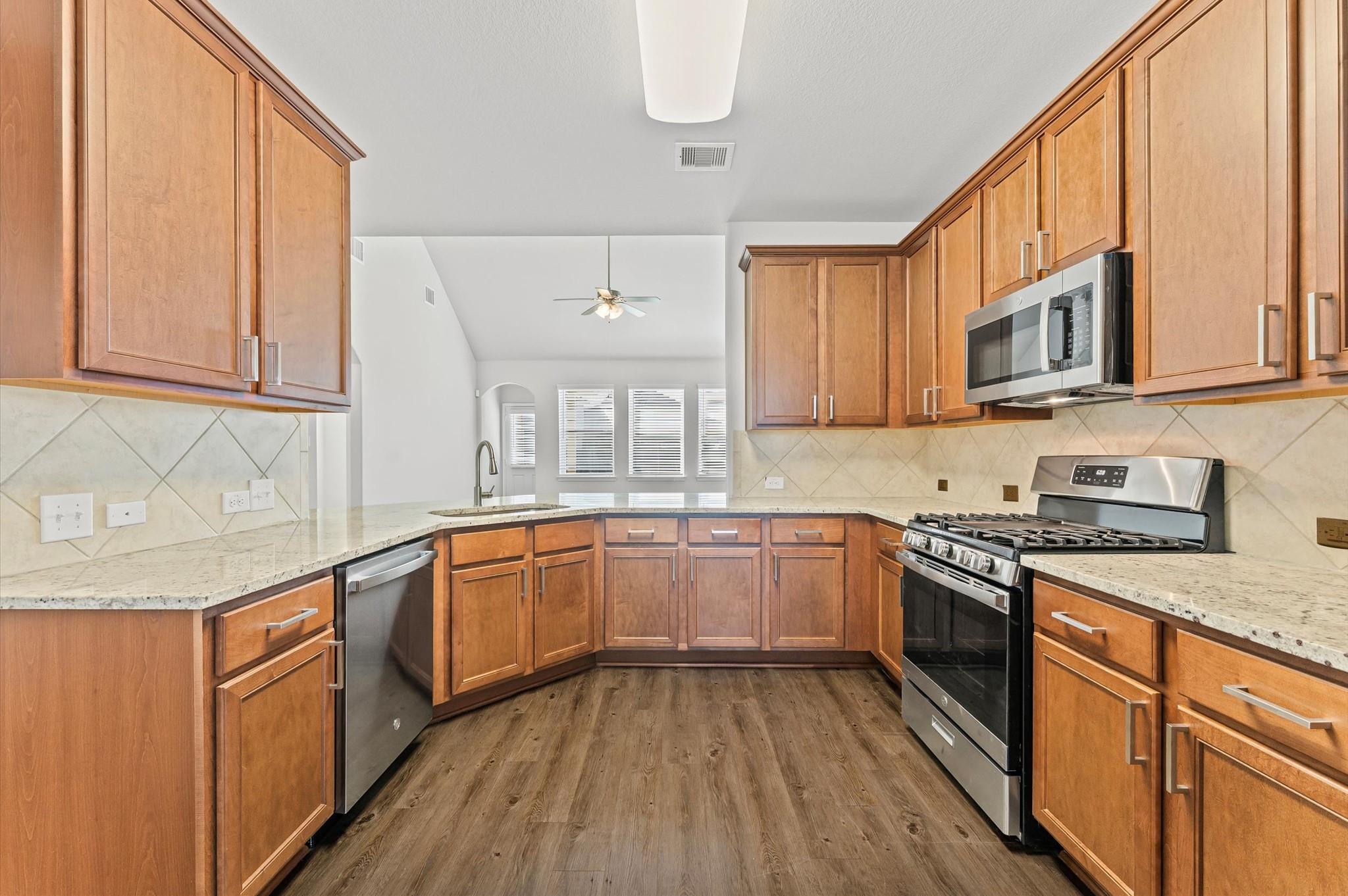 15207 Lake Erie Drive