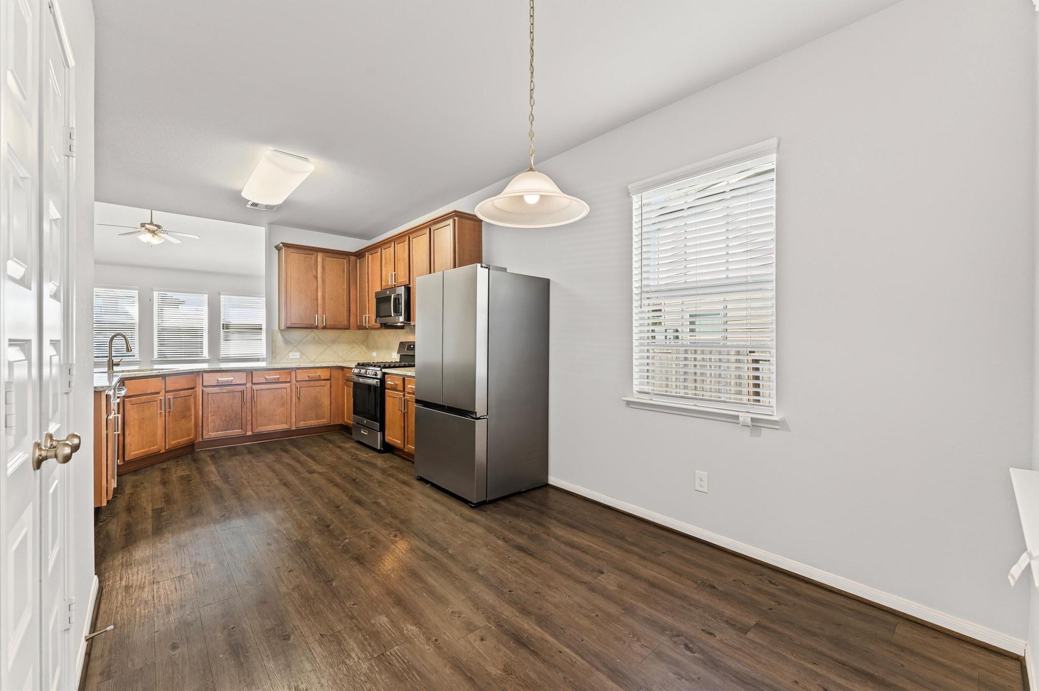 15207 Lake Erie Drive