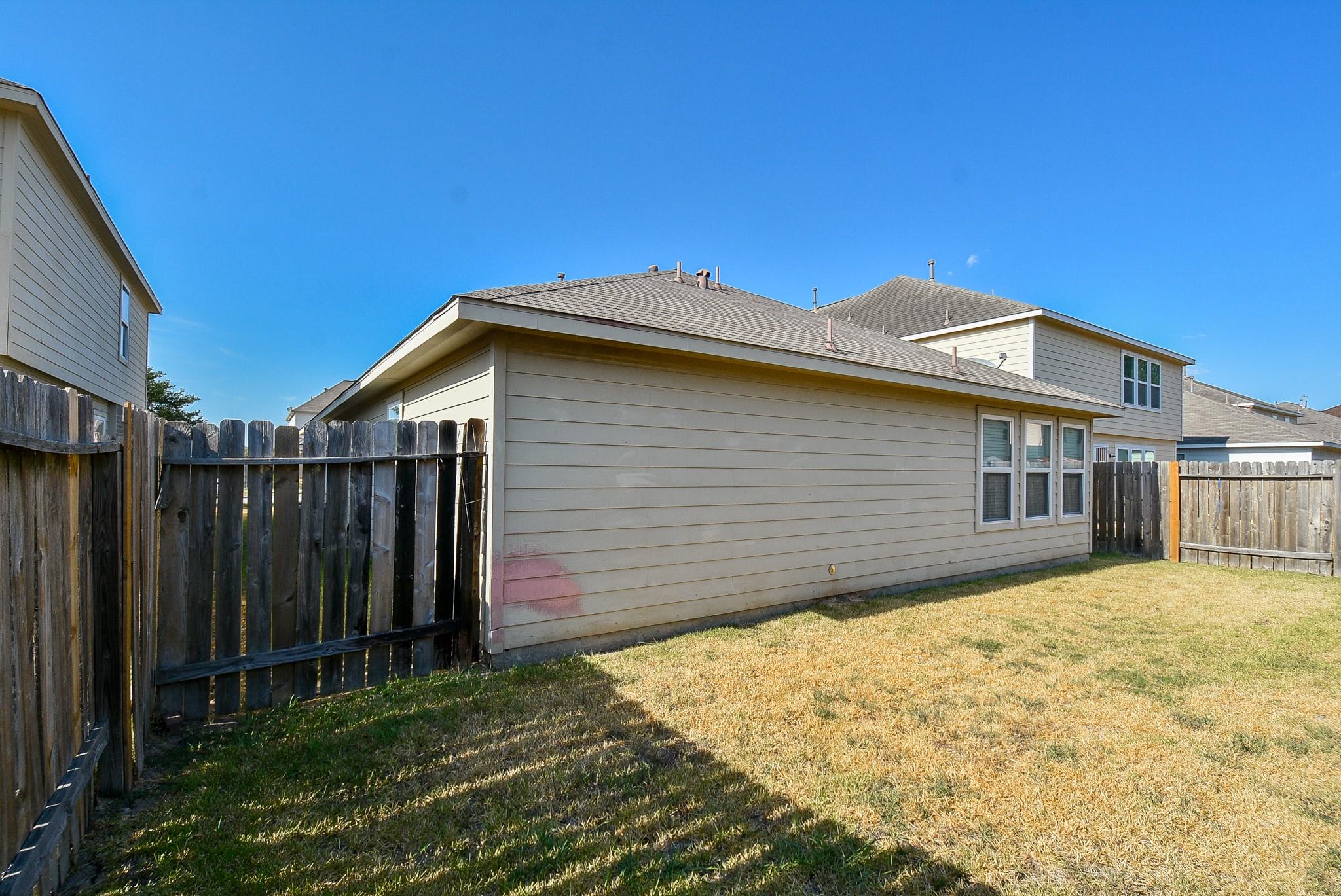 7210 Foxwood Fair Lane