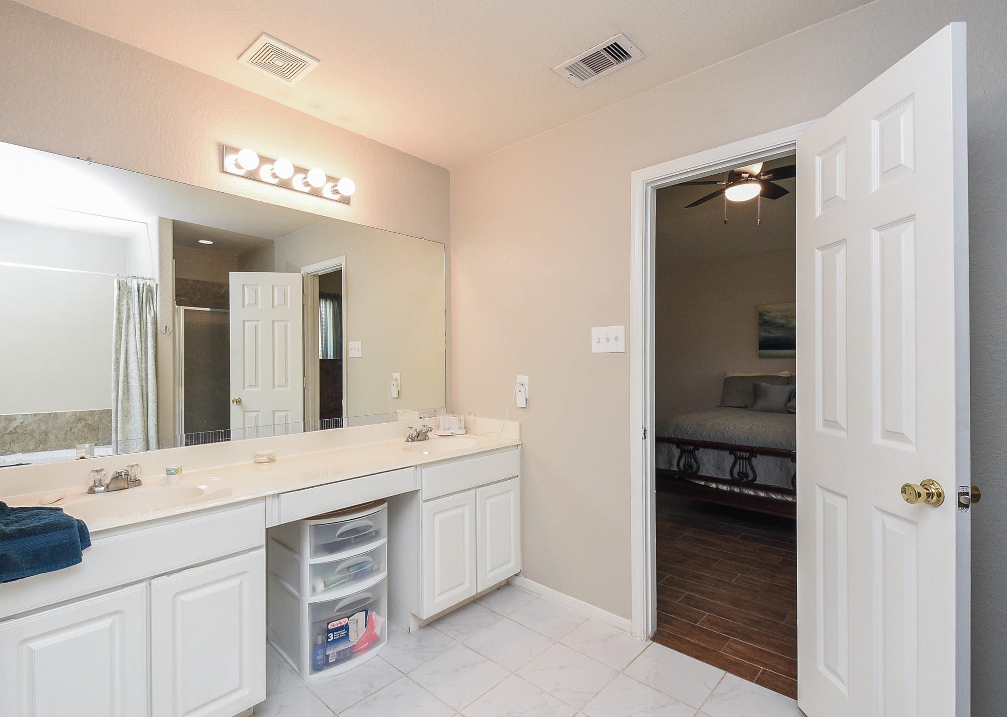 7210 Foxwood Fair Lane