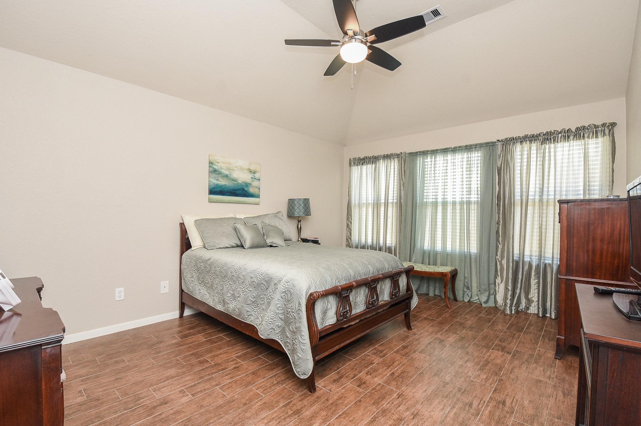 7210 Foxwood Fair Lane