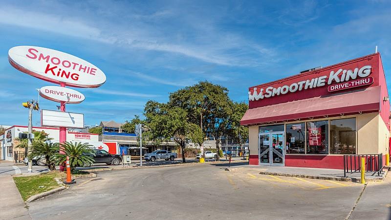 1004 California Street # 402