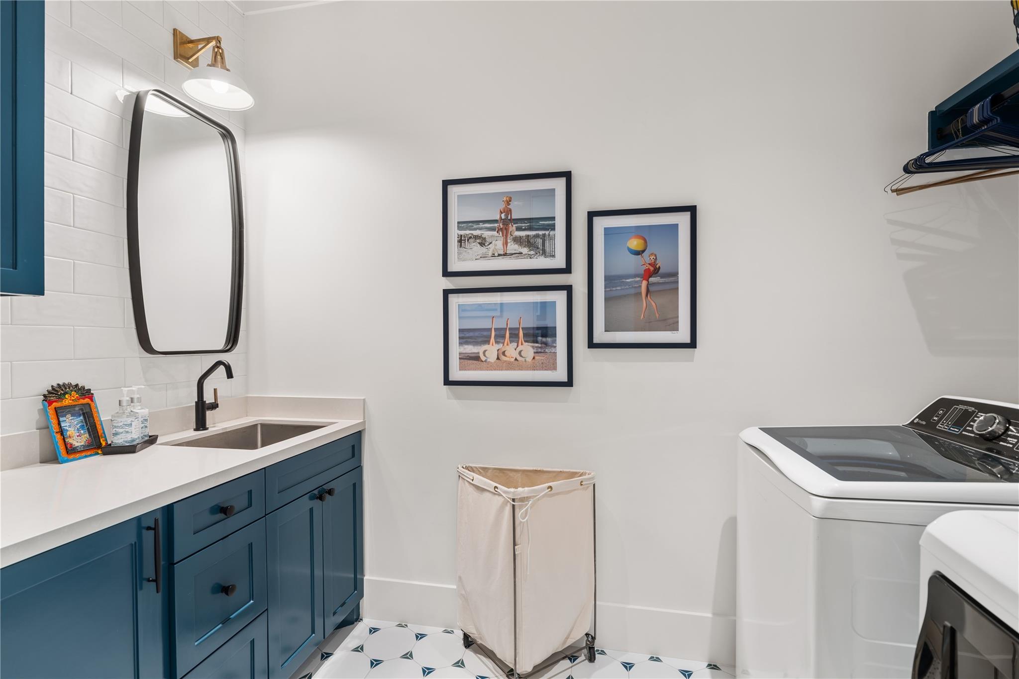 2409 E Seaside Drive